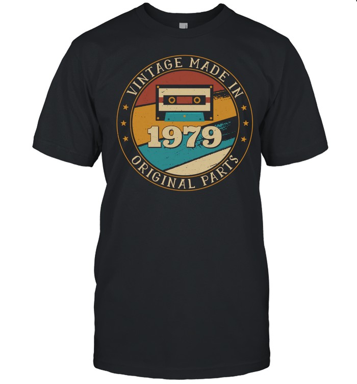 42 Years Old Mixtape Cassette Made In 1979 42nd Birthday shirt Classic Men's T-shirt