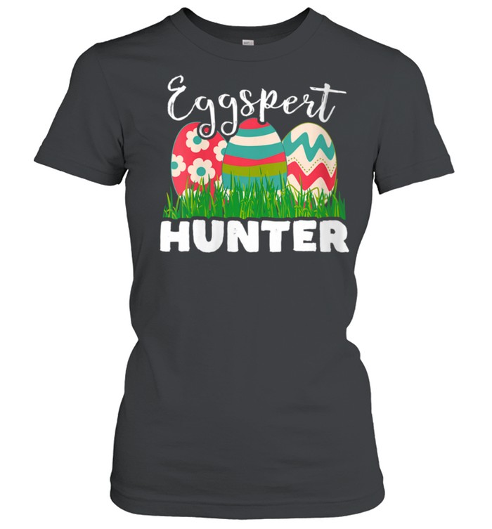 Eggspert Hunter Easter Egg shirt Classic Women's T-shirt