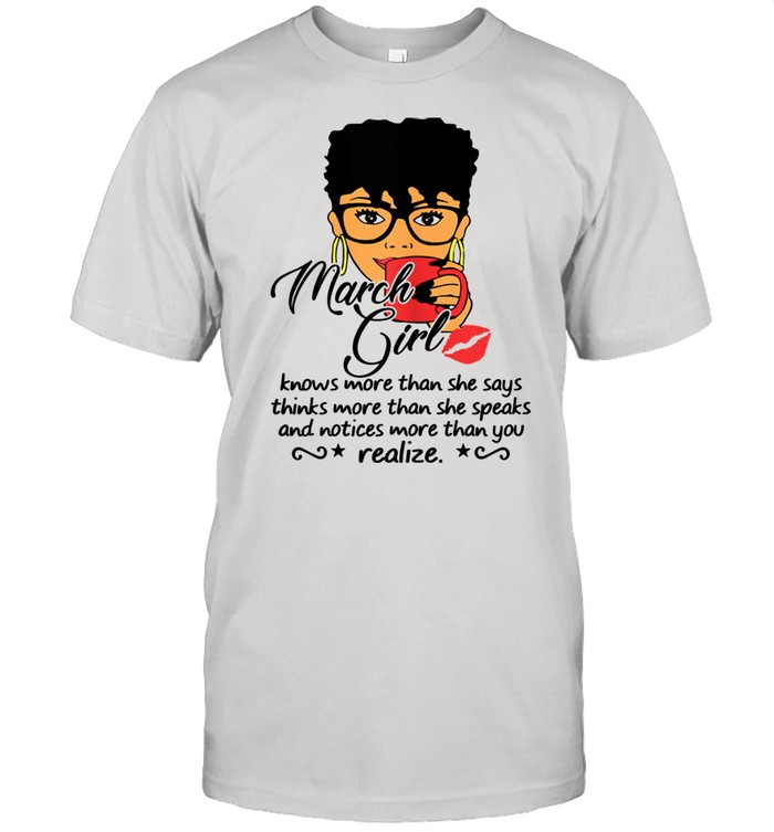 Girl Knows More Than She Says Black Queens  Classic Men's T-shirt
