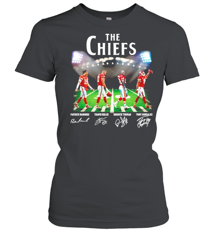 The Chiefs players mashup The Beatles Abbey Road shirt Classic Women's T-shirt