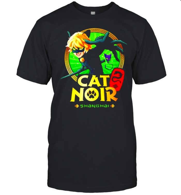 Miraculous shanghai cat noir fighting pose shirt Classic Men's T-shirt