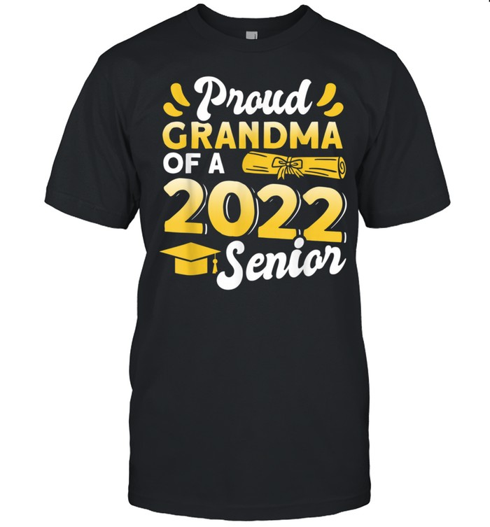 Class Of 2022 Proud Grandma Of A 2022 Senior Graduation shirt Classic Men's T-shirt