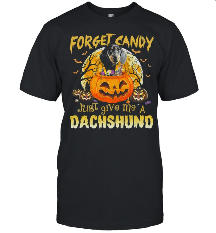 Forget Candy Just Give Me A Dachshund Pumpkin Halloween shirt Classic Men's T-shirt