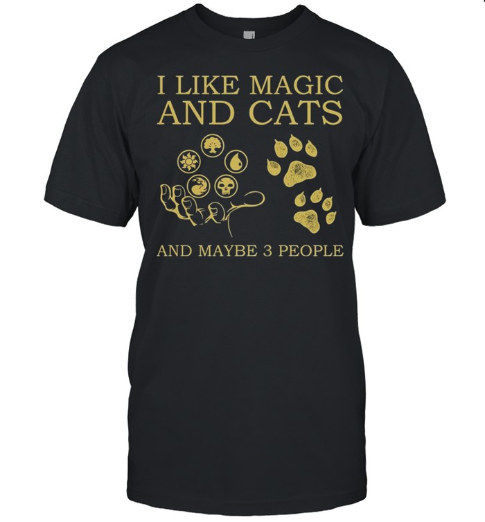 I Like Magic And Cats And Maybe 3 People shirt Classic Men's T-shirt