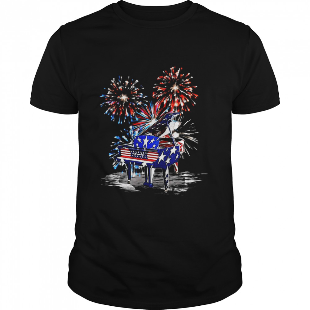 American Flag Piano Firework  Classic Men's T-shirt