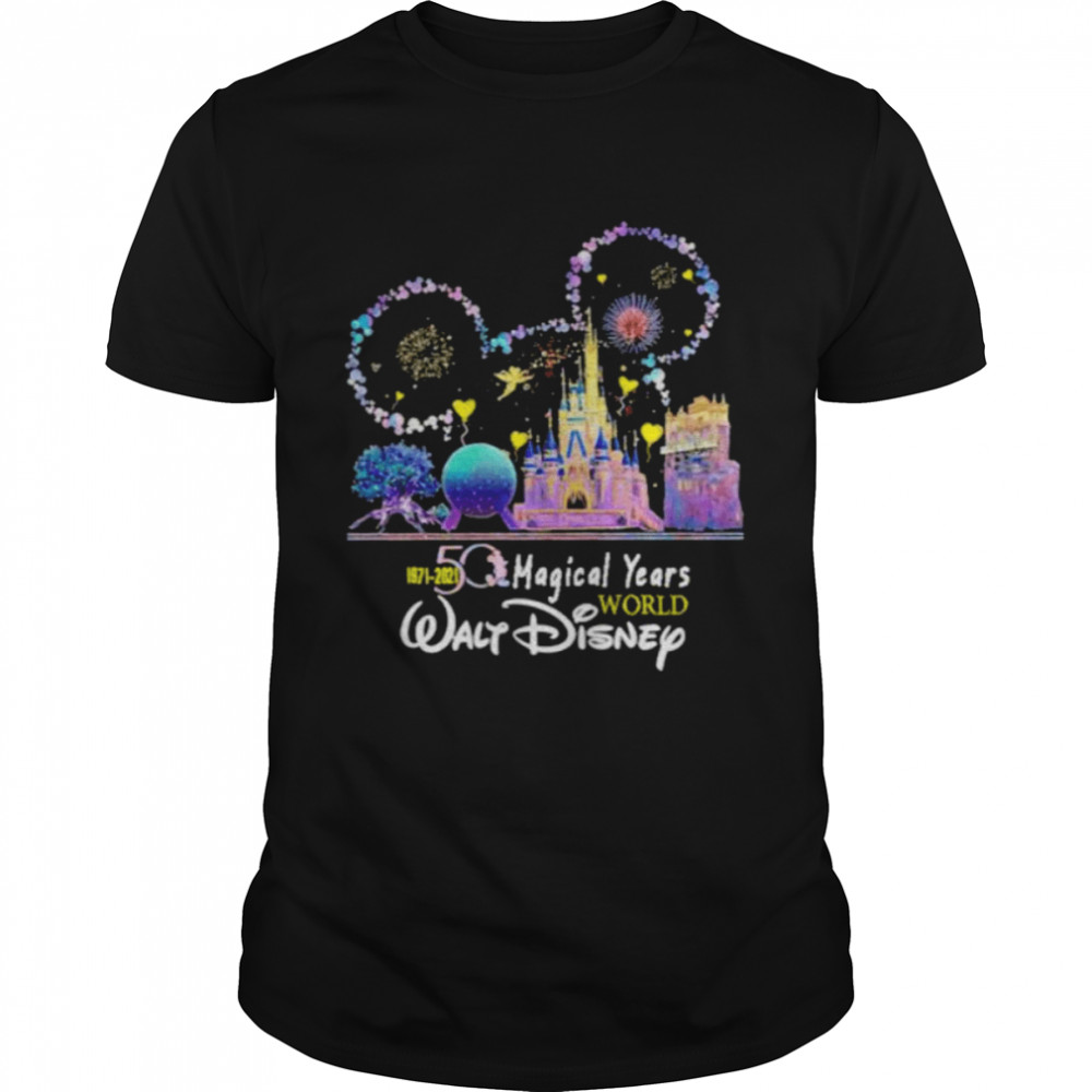 Walt Disney World 50 Magical years 1971 2021 Merry Christmas tshirt Classic Men's T-shirt