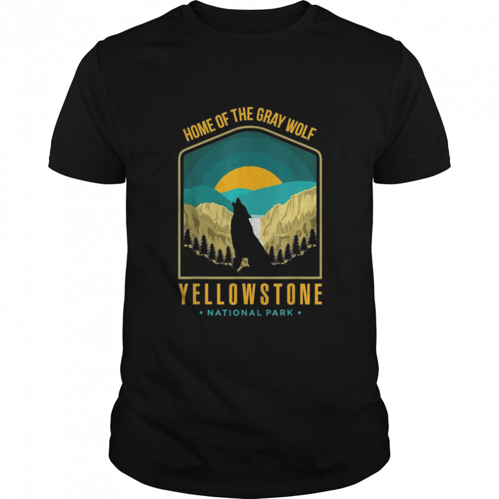 Yellowstone US National Park Wolf Wolves Vintage Shirt