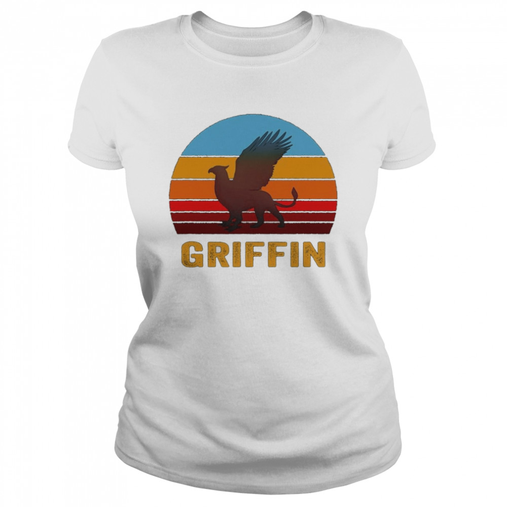 Retro Vintage Style Sunset Griffin Legendary Creature  Classic Women's T-shirt
