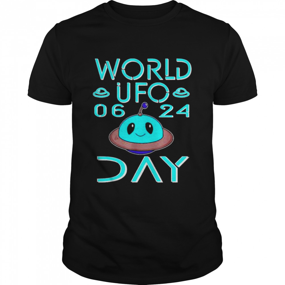 World UFO Day 06-24 T- Classic Men's T-shirt